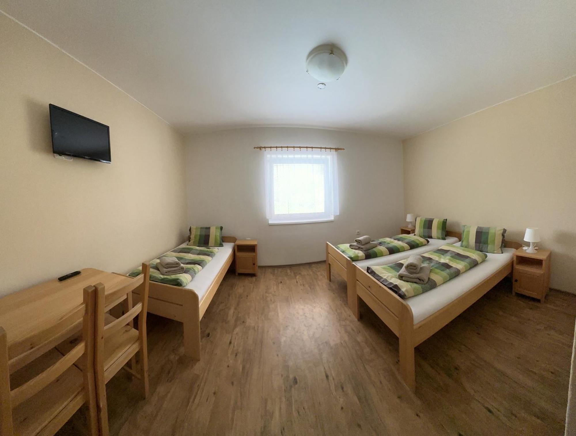 Penzion Vinařský dům PÁLAVA Strachotin Esterno foto